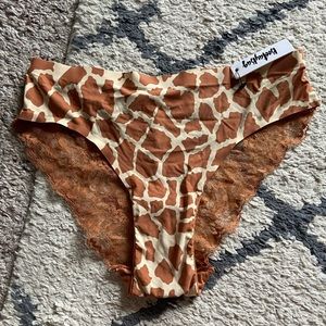 NWT Bootaybag Stevie Cheeky